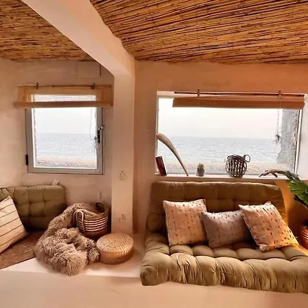 Exclusive Apartment *